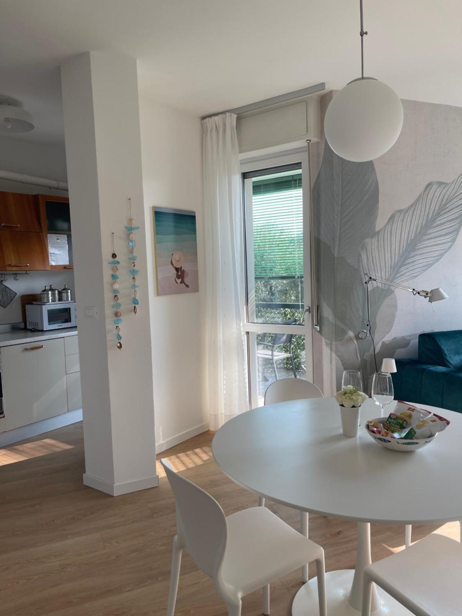 Appartamento Con Vista Lago Toscolano Maderno Bagian luar foto